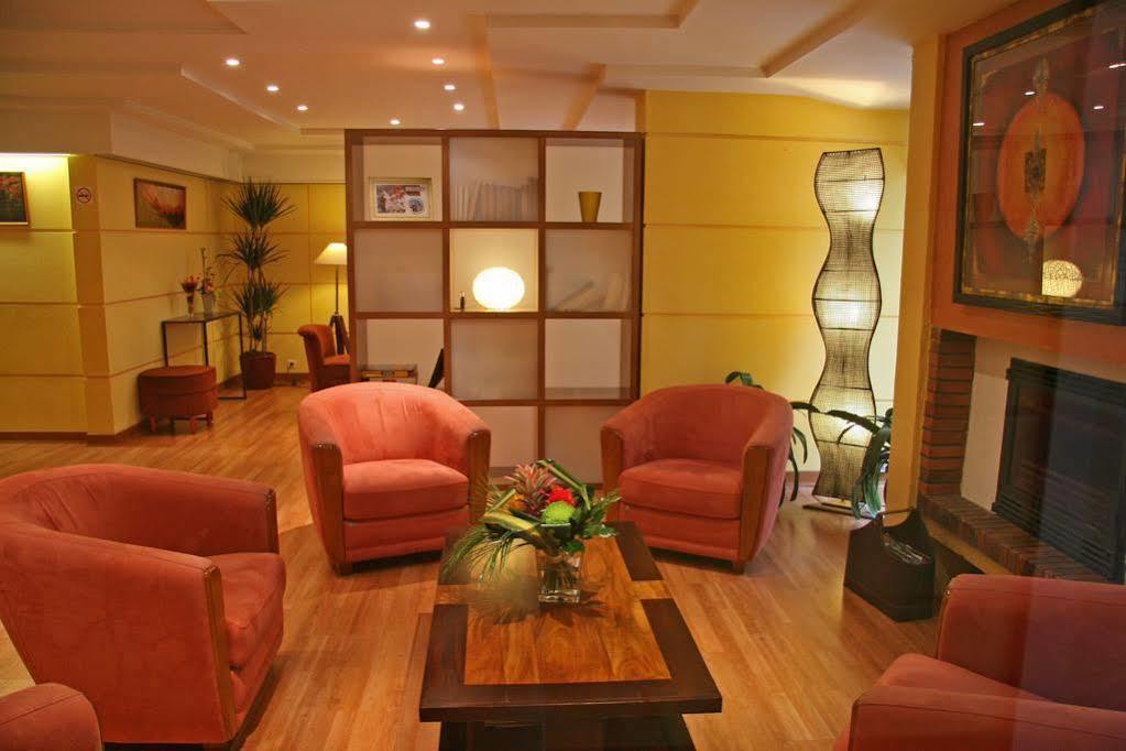 Hotel Du Parc Nantes Ouest オルヴォー エクステリア 写真