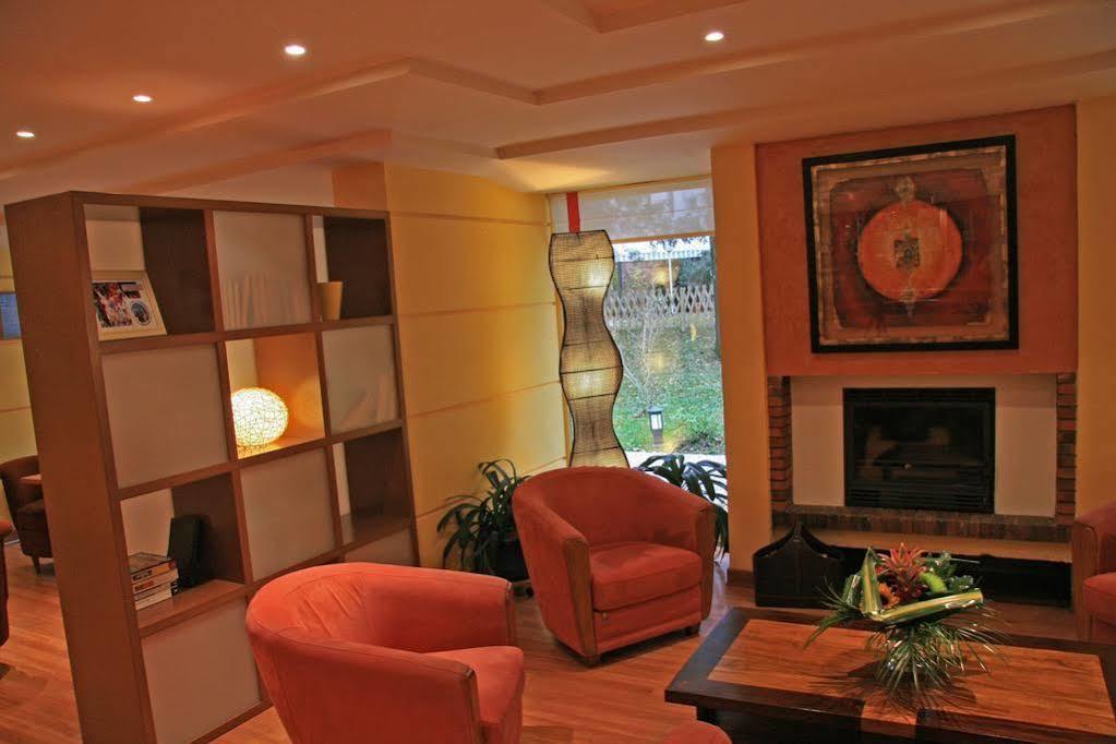 Hotel Du Parc Nantes Ouest オルヴォー エクステリア 写真